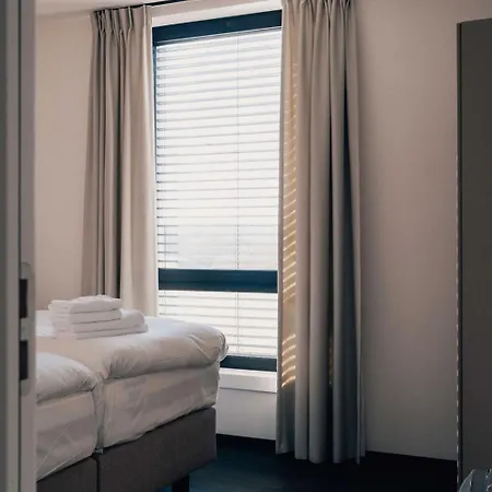 Cosy, Entre Travail Et Detente