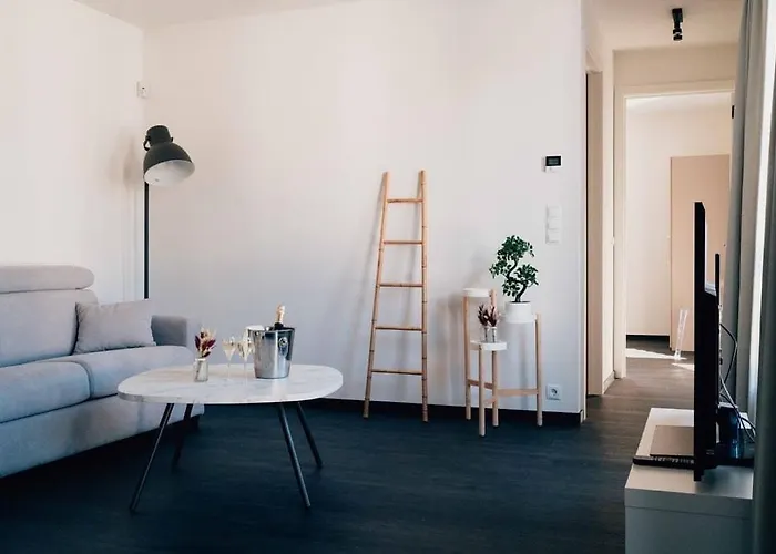 Cosy, Entre Travail Et Detente * Doncols