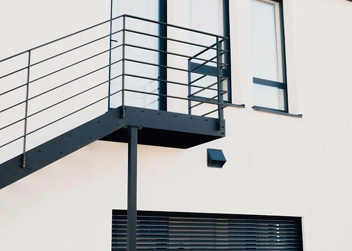 Cosy, Entre Travail Et Detente Doncols